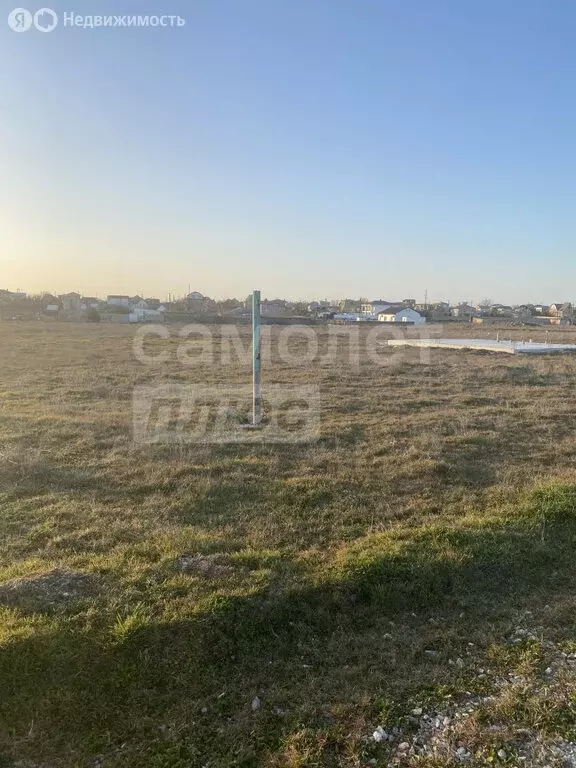 Участок в Сакский район, Штормовское сельское поселение, село Крыловка ... - Фото 1