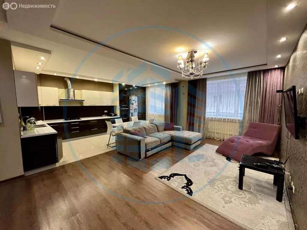 3-комнатная квартира: станица Ессентукская, улица Губина, 73к1 (106.8 ... - Фото 1