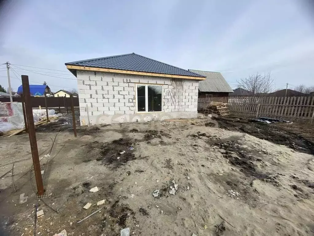 Дом в Тюменская область, Тюмень Нефтяник СНТ, ул. Юбилейная (103 м) - Фото 1