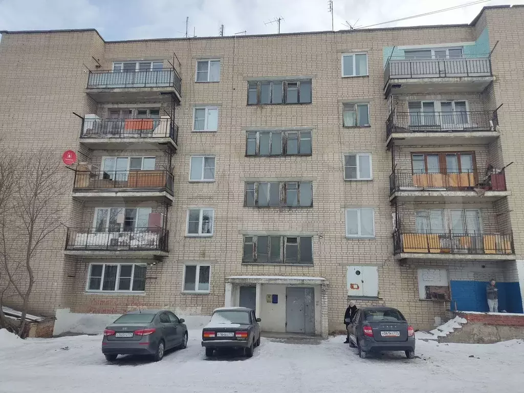 Комната 23 м в 4-к., 3/5 эт. - Фото 0