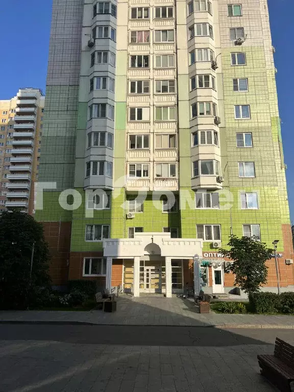 Продается 3-комнатная квартира - Фото 1