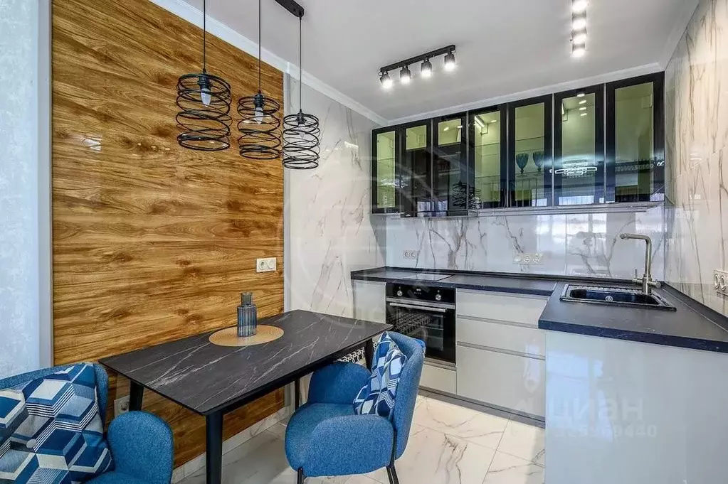 2-к кв. Свердловская область, Екатеринбург ул. Краснолесья, 10/4 (38.0 ... - Фото 2