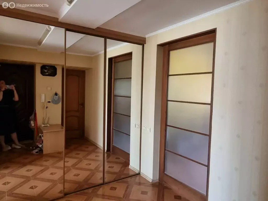 2-комнатная квартира: Моздок, Октябрьская улица, 43 (72.1 м) - Фото 1