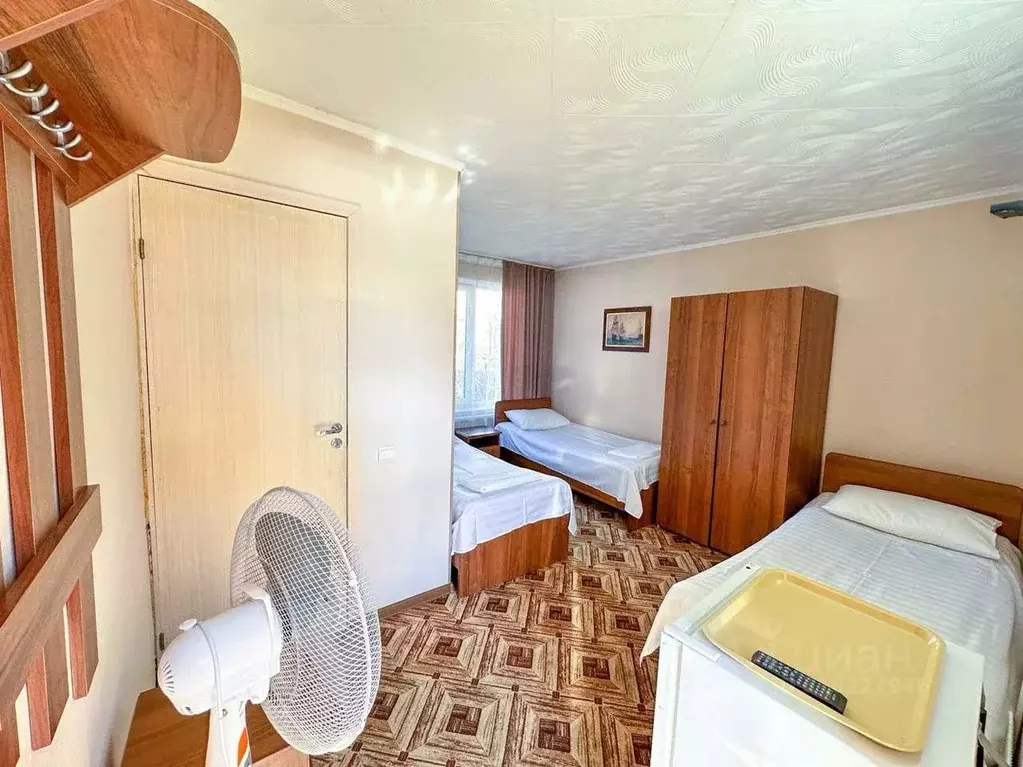 Комната Краснодарский край, Сочи Адлер жилрайон, ул. Чкалова, 26 (18.0 ... - Фото 1