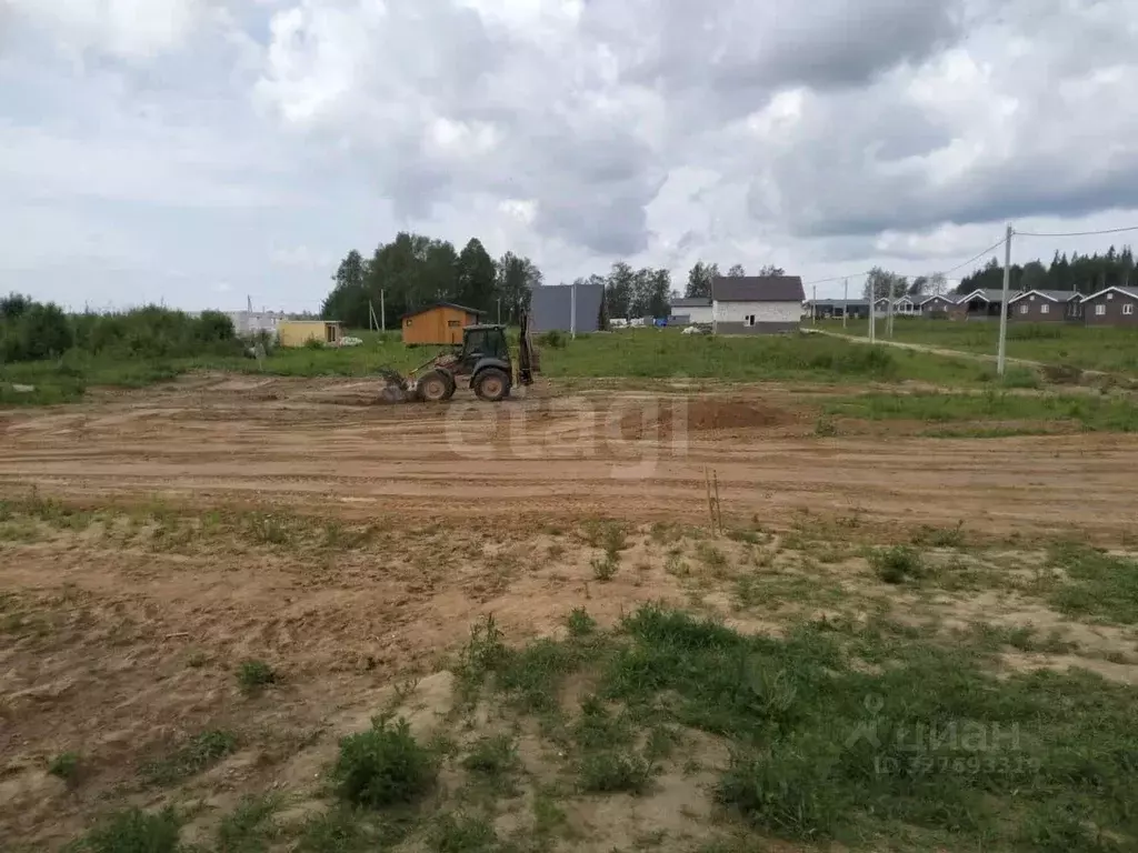 Участок в Тверская область, Калининский муниципальный округ, д. ... - Фото 2