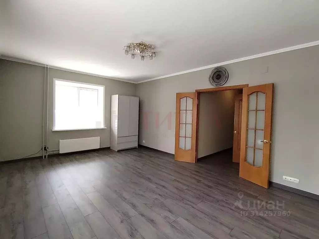 3-к кв. Белгородская область, Старый Оскол Степной мкр, 2 (100.0 м) - Фото 0