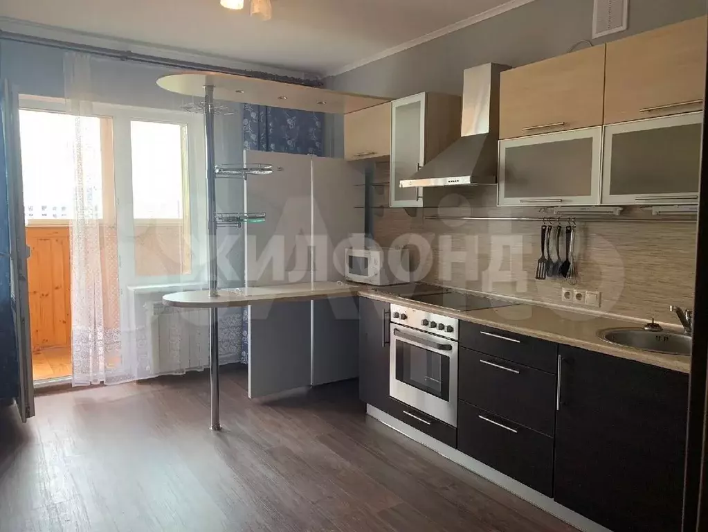 1-к. квартира, 50 м, 8/17 эт. - Фото 1