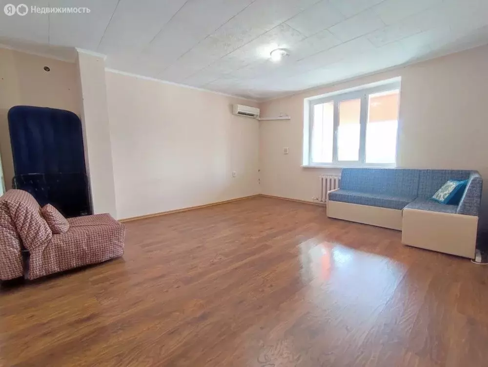 2-комнатная квартира: Анапа, улица Омелькова, 20к2 (77 м) - Фото 1