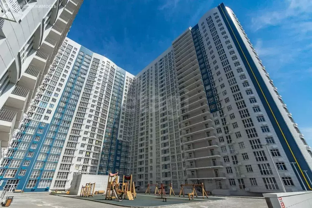 1-комнатная квартира: Ростов-на-Дону, Привокзальная улица, 3 (34 м) - Фото 0