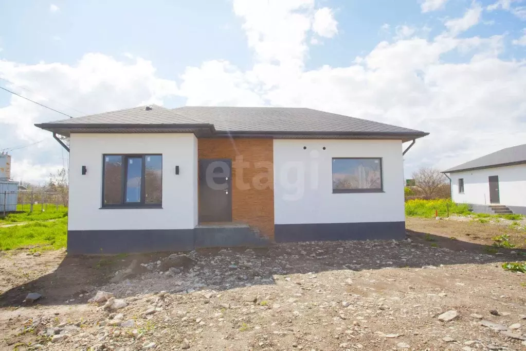 Дом в Краснодарский край, Славянский район, Анастасиевское с/пос, ... - Фото 1