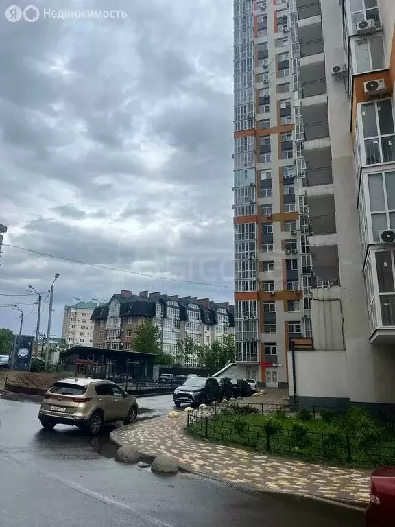 3-комнатная квартира: Воронеж, улица Ломоносова, 80 (78.8 м) - Фото 1