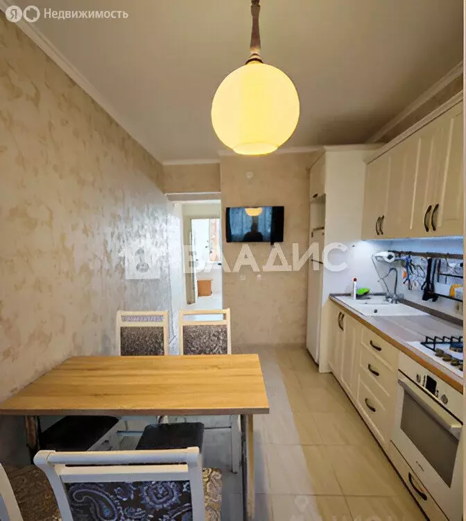 2-комнатная квартира: Волгоград, улица Добрушина, 16 (55.7 м) - Фото 2