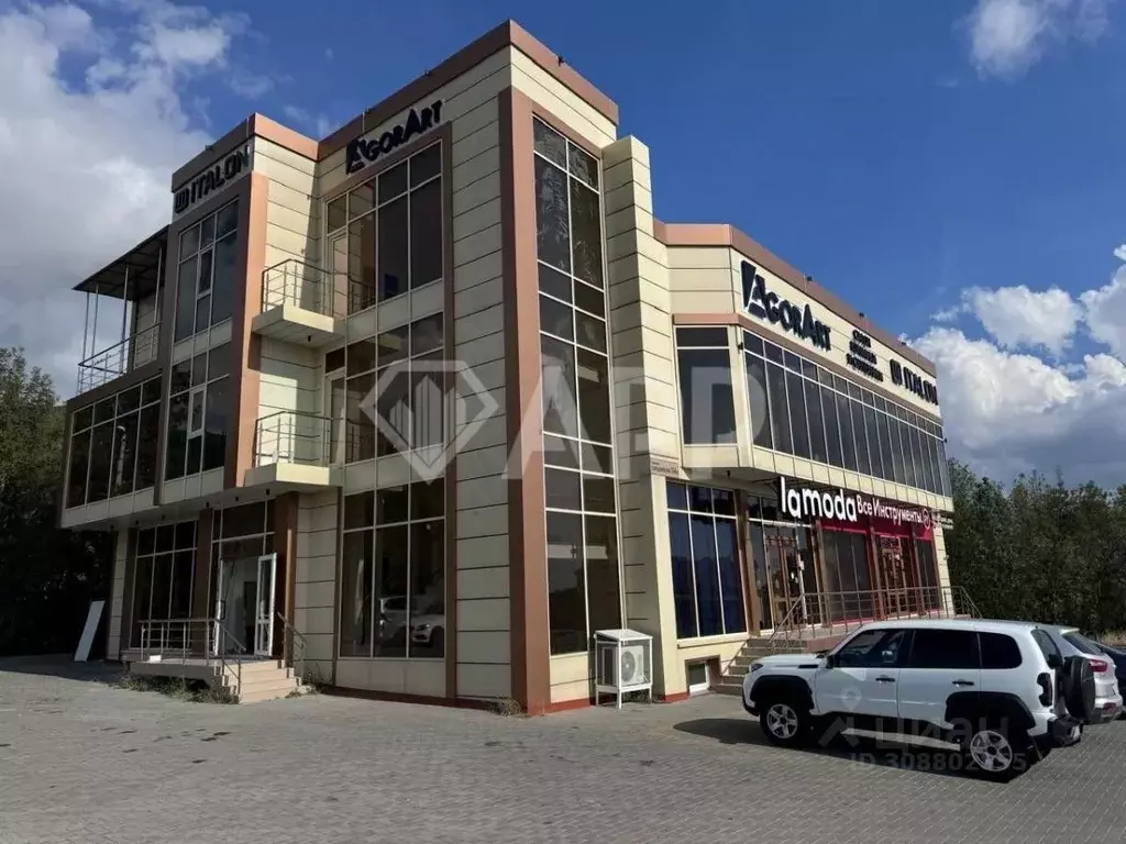 Помещение свободного назначения в Краснодарский край, Геленджик просп. ... - Фото 1