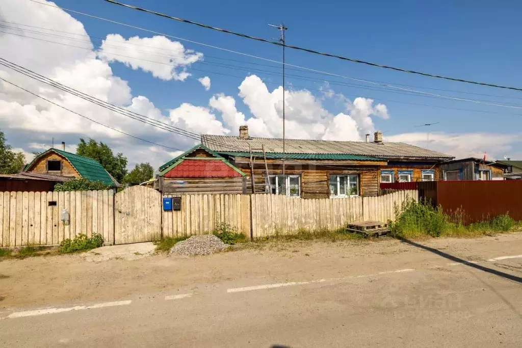 Дом в Ханты-Мансийский АО, Сургут Поселок Черный мыс, ул. Пионерская ... - Фото 1