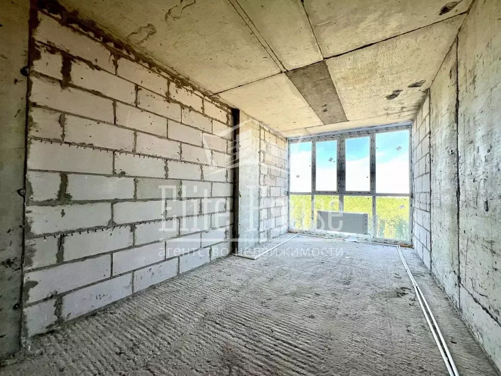 2-к кв. Калужская область, Калуга ул. Полесская, 31 (64.6 м) - Фото 0