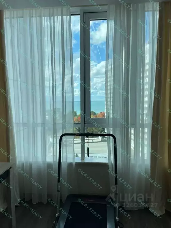 3-к кв. Краснодарский край, Сочи Светлана мкр, ул. Гагринская, 10 ... - Фото 2