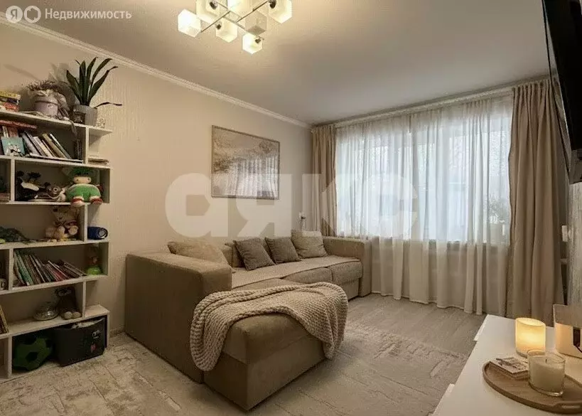 2-комнатная квартира: Батайск, микрорайон Южный, улица Славы, 1 (42 м) - Фото 1