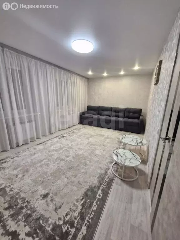 2-комнатная квартира: Чебоксары, Гражданская улица, 29 (57.9 м) - Фото 1