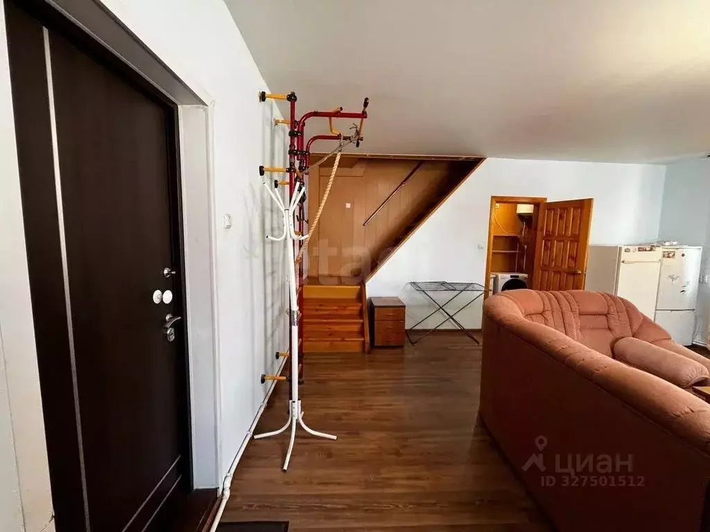 Дом в Новосибирская область, Новосибирск ул. Айвазовского, 12 (93 м) - Фото 2