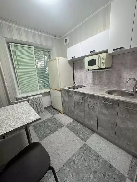1-к. квартира, 35 м, 1/5 эт. - Фото 0