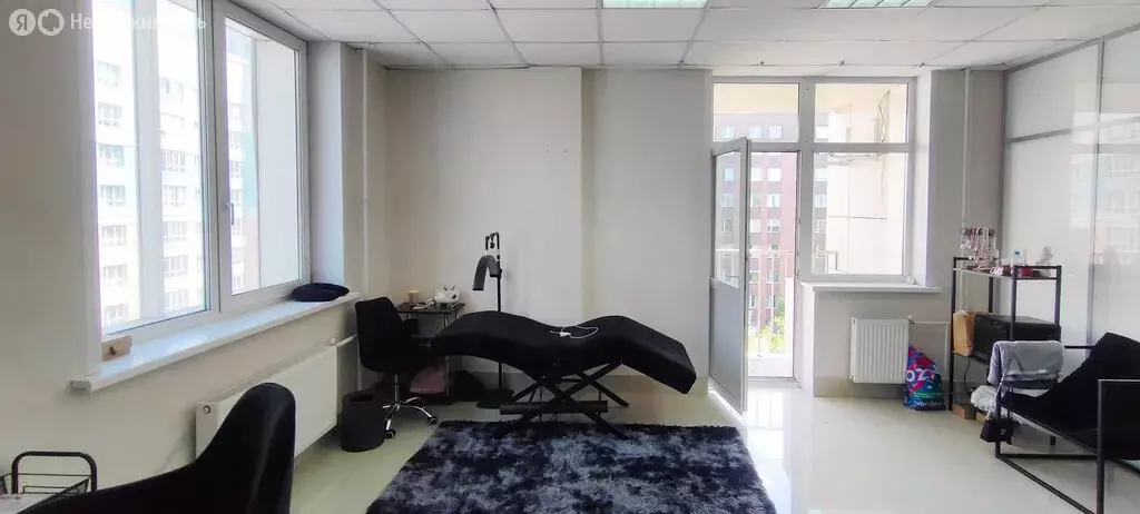 Офис (67.4 м) - Фото 1