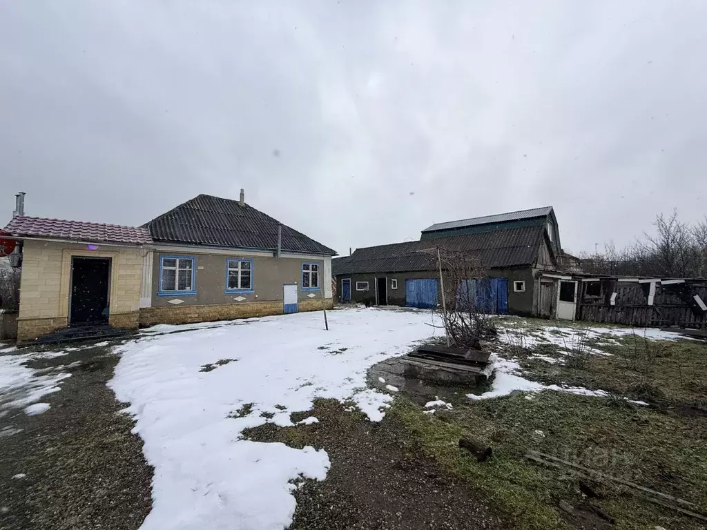 Дом в Ставропольский край, с. Грачевка ул. Комсомольская (103 м) - Фото 2
