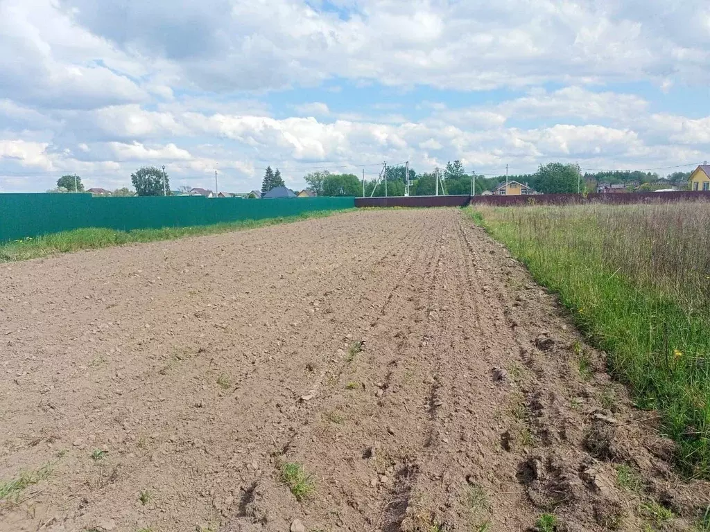 Участок в Московская область, Орехово-Зуевский городской округ, д. ... - Фото 1