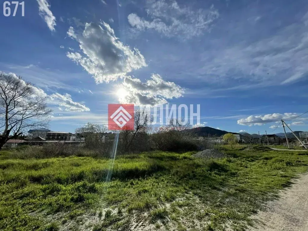 Участок в Крым, Судак ул. Долинная (12.0 сот.) - Фото 1