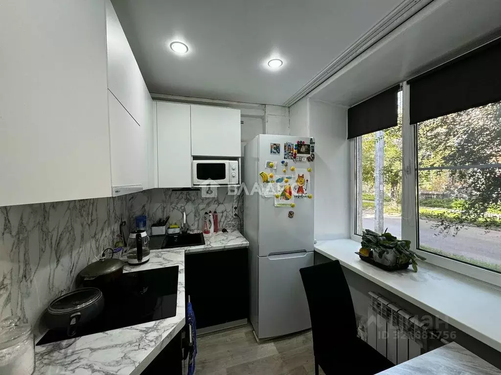 2-к кв. Иркутская область, Ангарск 18-й кв-л, 15 (45.8 м) - Фото 0