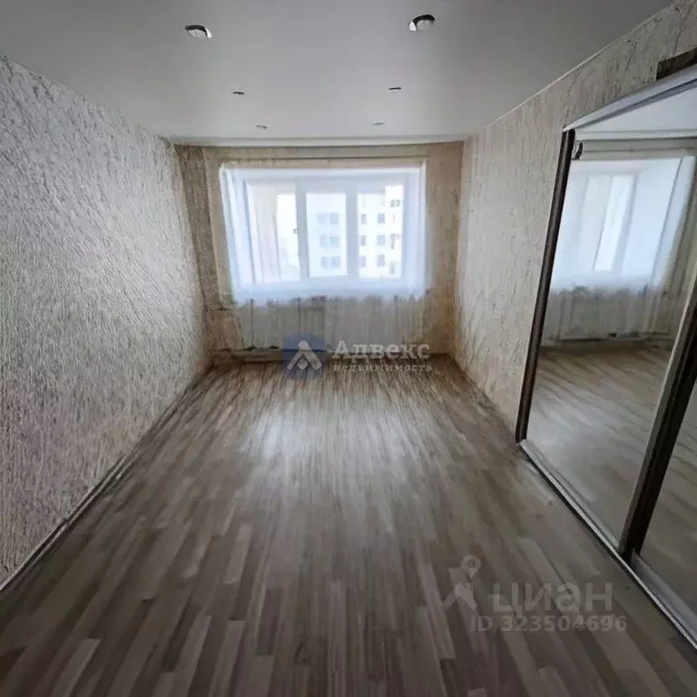 2-к кв. Тюменская область, Тюмень ул. Луначарского, 36 (42.8 м) - Фото 1