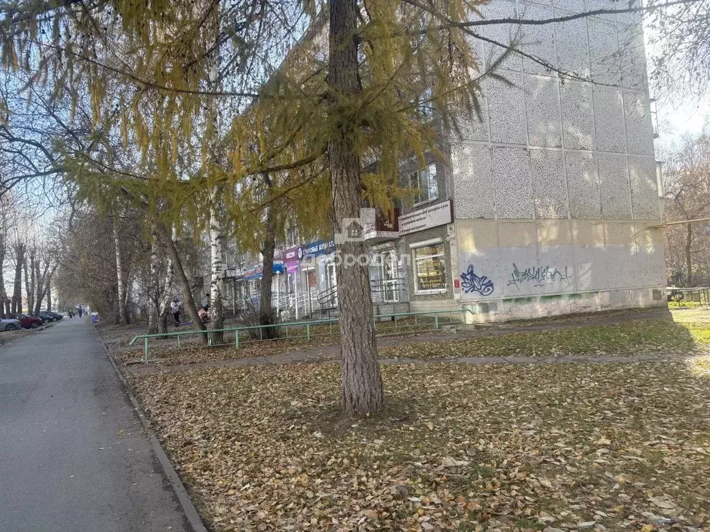 1-к кв. Свердловская область, Екатеринбург ул. Уральская, 64 (28.6 м) - Фото 1