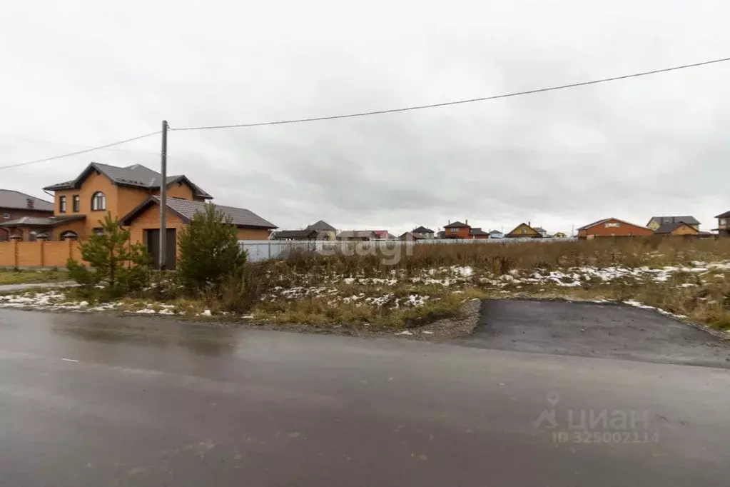 Участок в Тюменская область, Тюменский муниципальный округ, с. ... - Фото 1