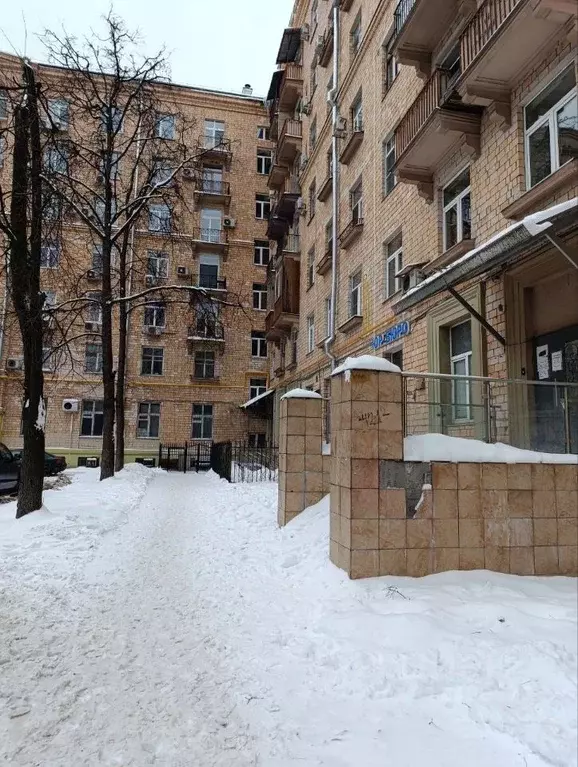 3-к кв. Москва ул. Черняховского, 4 (70.2 м) - Фото 0