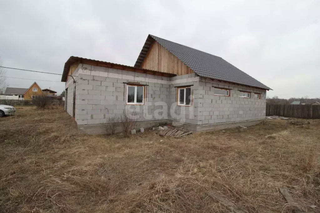 Дом в Красноярский край, Емельяновский район, Шуваевский сельсовет, ... - Фото 0