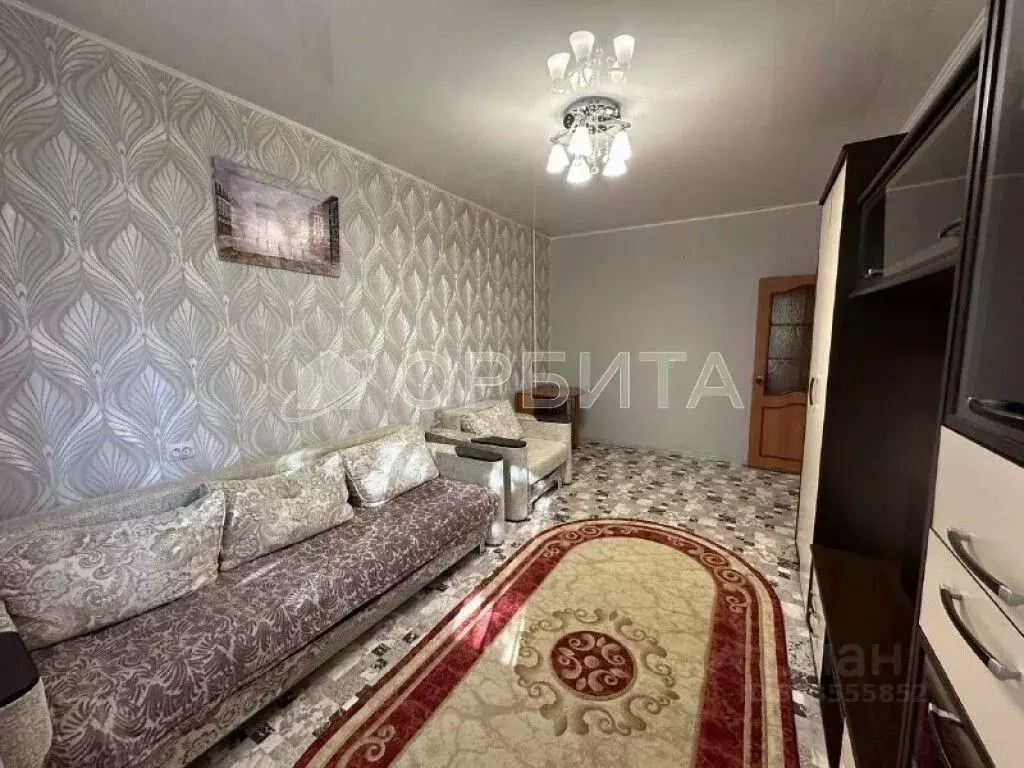 1-к кв. Тюменская область, Тюмень ул. Жуковского, 76 (32.8 м) - Фото 2