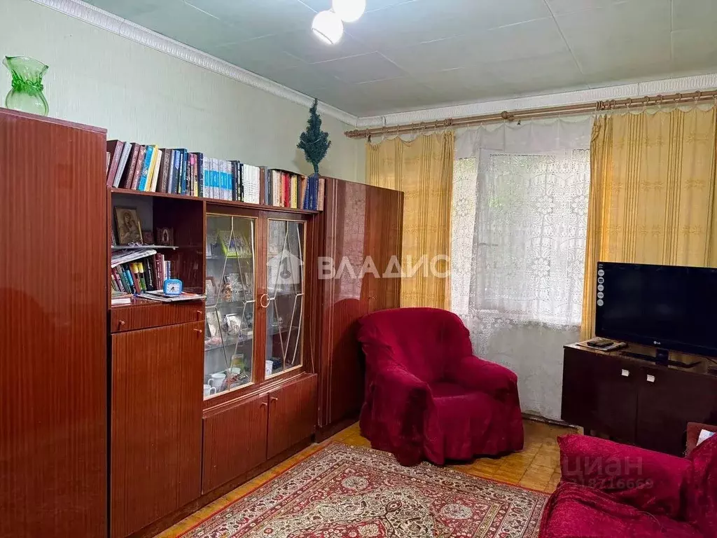 2-к кв. Волгоградская область, Волгоград Жилгородок мкр, ул. ... - Фото 0
