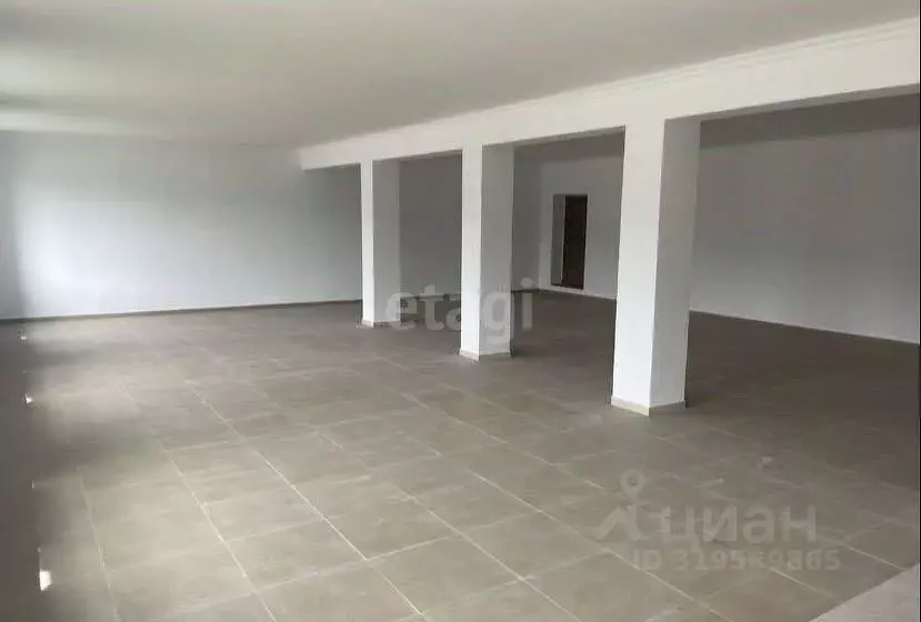 Торговая площадь в Карачаево-Черкесия, Усть-Джегута Курортная ул., ... - Фото 1