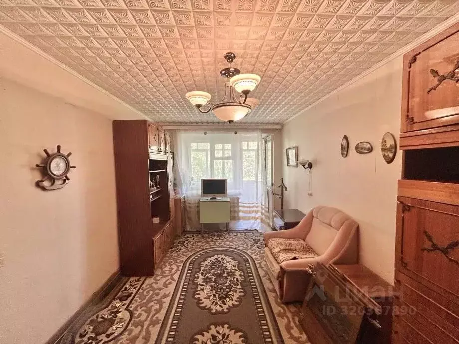 2-к кв. Пермский край, Березники ул. Свердлова, 98 (43.8 м) - Фото 1