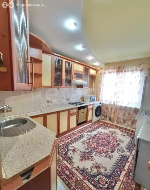 4-комнатная квартира: Саратов, Днепропетровская улица, 2 (84.1 м) - Фото 0