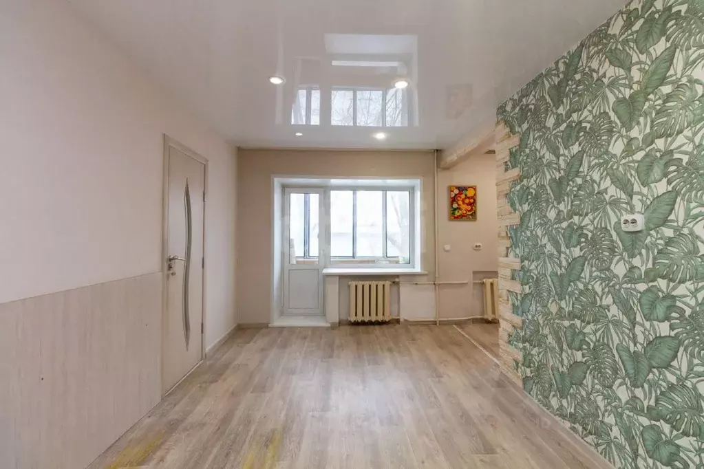 2-к кв. Красноярский край, Красноярск Дорожная ул., 4 (45.0 м) - Фото 2