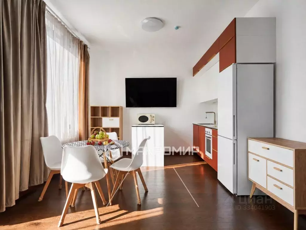 Квартира, 4 комнаты, 93.1 м - Фото 1
