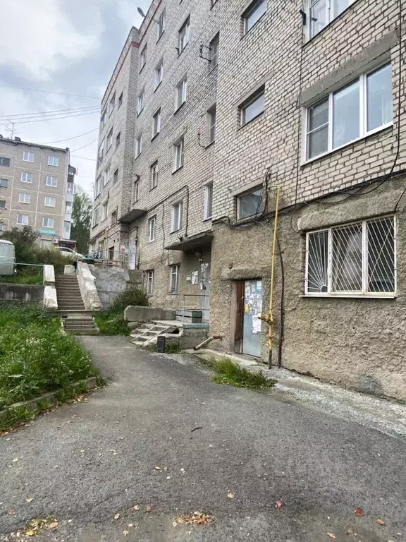 1-к кв. Свердловская область, Дегтярск ул. Гагарина, 5 (31.2 м) - Фото 0