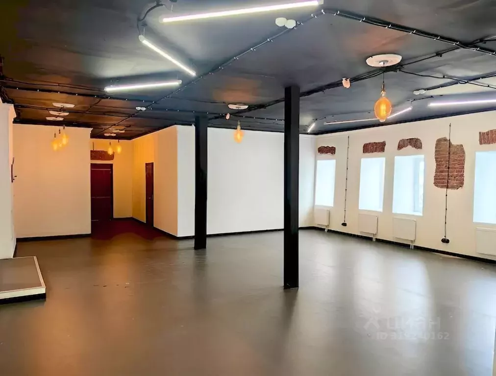 Офис в Омская область, Омск ул. Звездова, 2 (570 м) - Фото 1