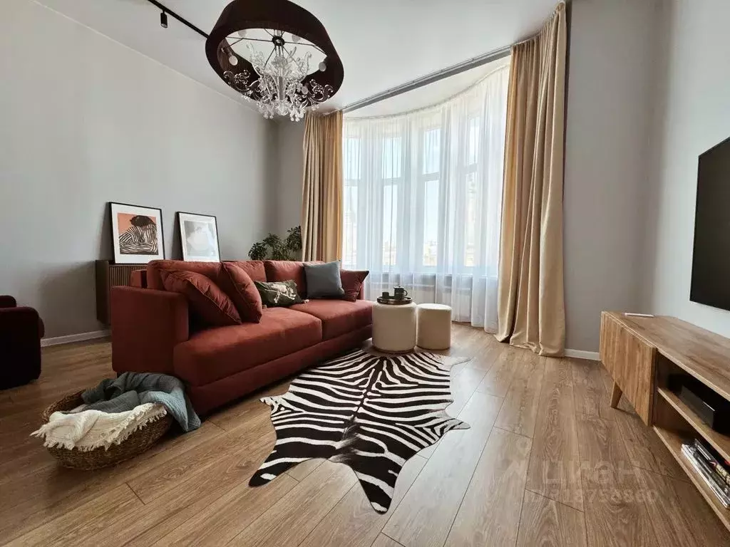 3-к кв. Санкт-Петербург ул. Белинского, 5 (75.0 м) - Фото 1