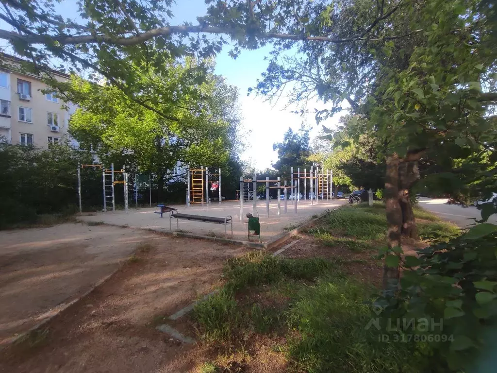 2-к кв. Севастополь просп. Генерала Острякова, 97 (44.6 м) - Фото 1