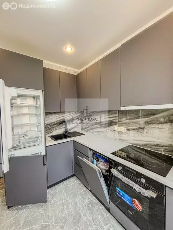 3-комнатная квартира: Магнитогорск, улица Строителей, 49 (75 м) - Фото 2