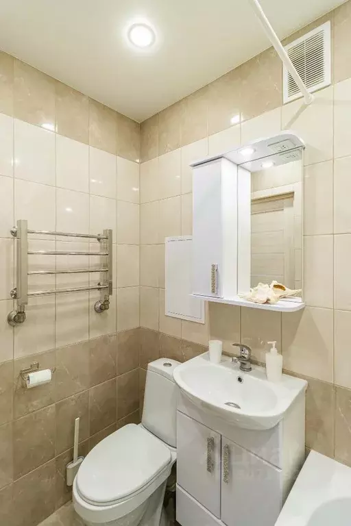 2-к кв. Нижегородская область, Нижний Новгород ул. Максима Горького, ... - Фото 2