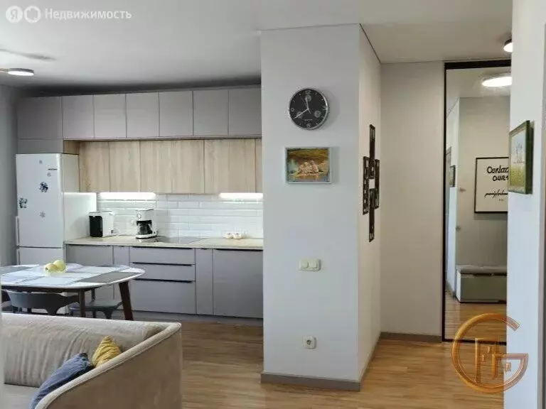 2-комнатная квартира: Тюмень, улица Муравленко, 11 (66.5 м) - Фото 2