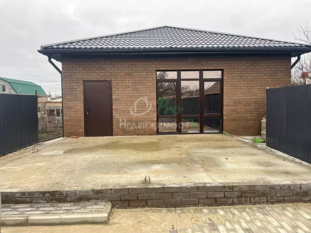 Дом в Краснодарский край, Ейское городское поселение, пос. ... - Фото 2