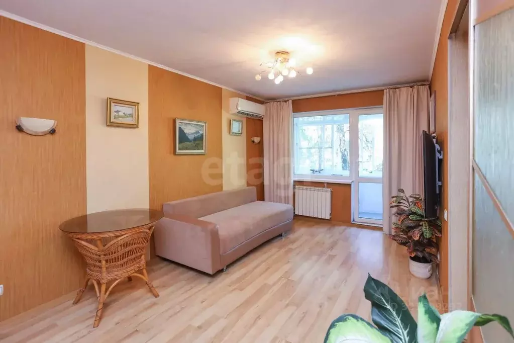 3-к кв. Хабаровский край, Хабаровск ул. Шеронова, 50 (58.6 м) - Фото 1